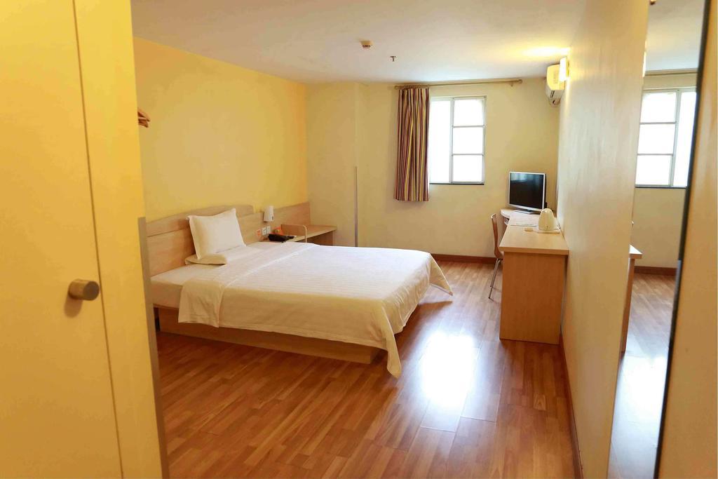 7Days Inn Sanqiao Hou Ba Guiyang  Room photo
